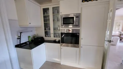 Casa – Orihuela, Urbanización Residencial Pueblo Caballero, Urbanización La Zenia II - Més