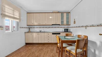Piso – Torrevieja, Europa - Más