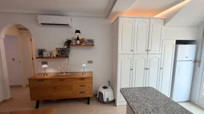 Casa – Los Montesinos, Barrio de los Miras - Més