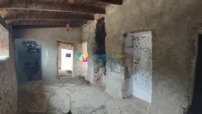House in Laroya photo 11