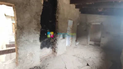 House in Laroya photo 9