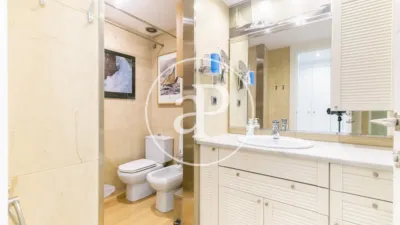 Apartamento en alquiler en Les Tres Torres - Imagen 29