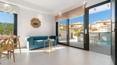 Casa – Los Montesinos - Más