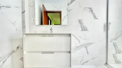 Piso en venta en Calle de las Cercas Bajas, Coronación (Vitoria - Gasteiz) de 260.000 €