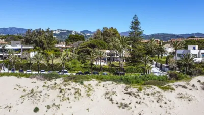 Casa en Los Monteros photo 2