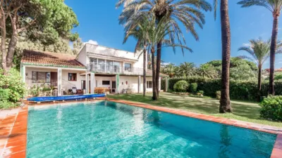 Casa en Los Monteros photo 8