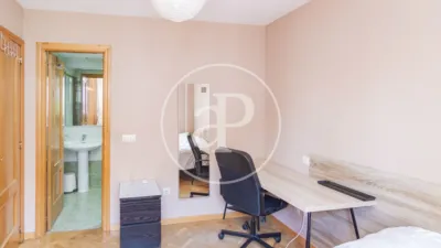 Apartment in Guindalera photo 11