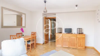 Apartment in Guindalera photo 3