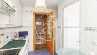 Apartment in Guindalera photo 8