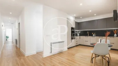 Apartment in Palacio photo 13