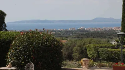 Single-family home in Palau-Saverdera photo 25