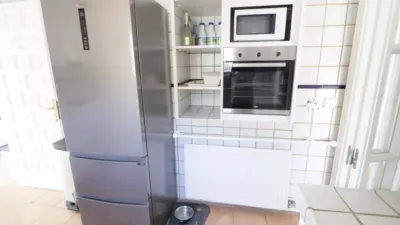 Single-family home in Palau-Saverdera photo 8