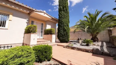 Single-family home in Palau-Saverdera photo 10