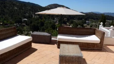 Villa in Petrer photo 7