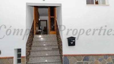 House in Canillas de Albaida photo 14