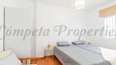 House in Canillas de Albaida photo 2