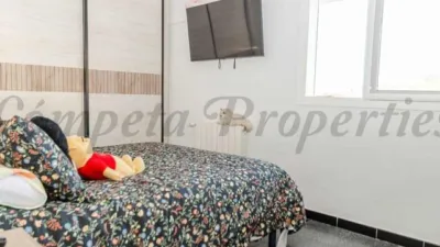 House in Canillas de Albaida photo 6