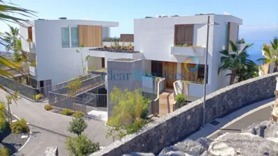Duplex on Maria Zambrano Street photo 3