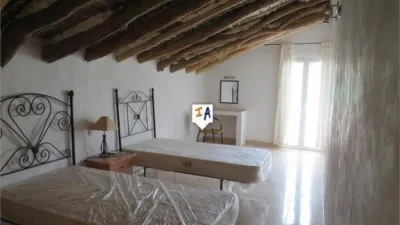Casa en venta en Alcaudete, Alcaudete de 80.000 €