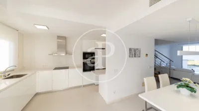 Duplex in Colonia Virgen del Carmen photo 46