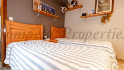 House in Canillas de Albaida photo 8