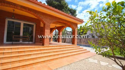 House in Castelldefels photo 2