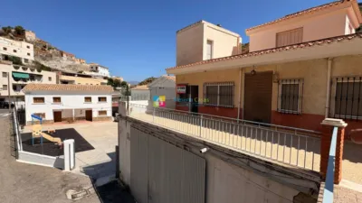 House in Sierro photo 2