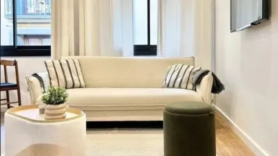 Apartamento en alquiler en Barcelona Capital - Imagen 2
