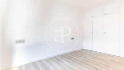 Apartment in Terrassa photo 16