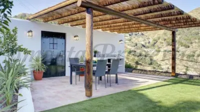 Finca rústica en alquiler en Cómpeta, Cómpeta de 1.125 €<span>/mes</span>