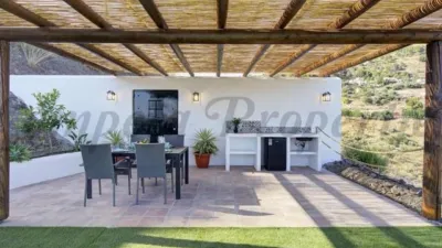 Finca rústica en alquiler en Cómpeta, Cómpeta de 1.125 €<span>/mes</span>