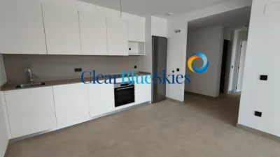 Top floor apartment in Beirut Street photo 3