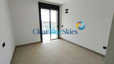Top floor apartment in Beirut Street photo 5