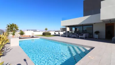 Chalet en venta en Partida Benimira - Vista 2