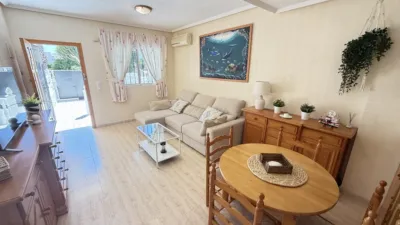 Casa – Orihuela, Urbanización Monte Golf Fase VII, Villa Martín - Més