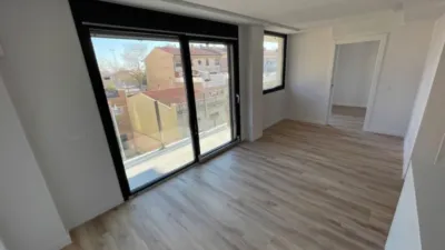 Apartment in Santa Coloma de Gramenet photo 2