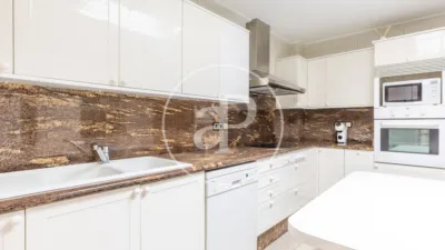 Apartamento en alquiler en El Pla del Remei - Imagen 5