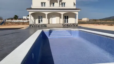 Casa – el Pinós / Pinoso, Polígono Industrial El Cabeço - Más