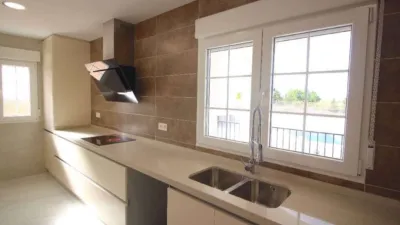 Chalet in El Pinós - Pinoso photo 9