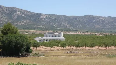 Chalet in El Pinós - Pinoso photo 5