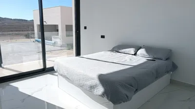 Chalet in El Pinós - Pinoso photo 32