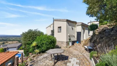 Single-family home in Palau-Saverdera photo 23