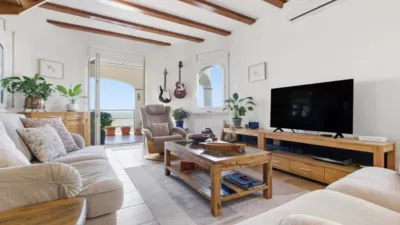Single-family home in Palau-Saverdera photo 22