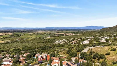 Single-family home in Palau-Saverdera photo 6