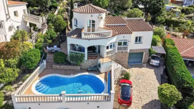 Single-family home in Palau-Saverdera photo 7