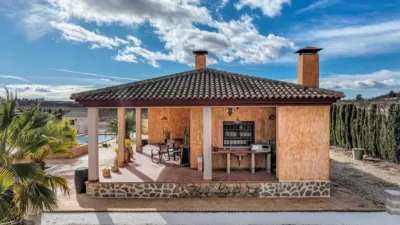 Chalet in El Pinós - Pinoso photo 27
