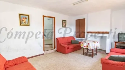 House in Canillas de Albaida photo 3
