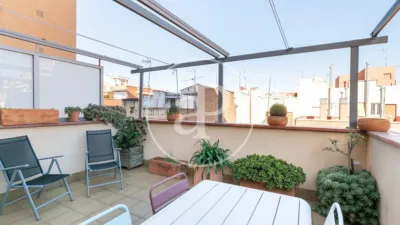House in El Camp de l'Arpa del Clot photo 2