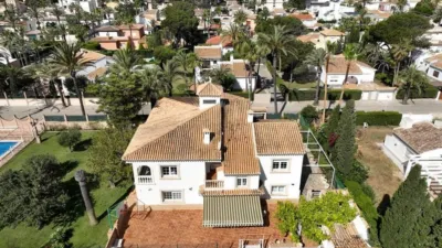 Villa in Cabo Roig-La Zenia-La Regia photo 13