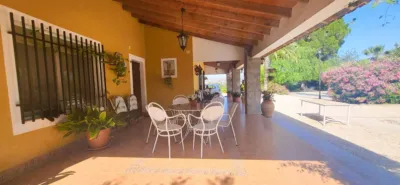 Chalet en Novelda photo 13